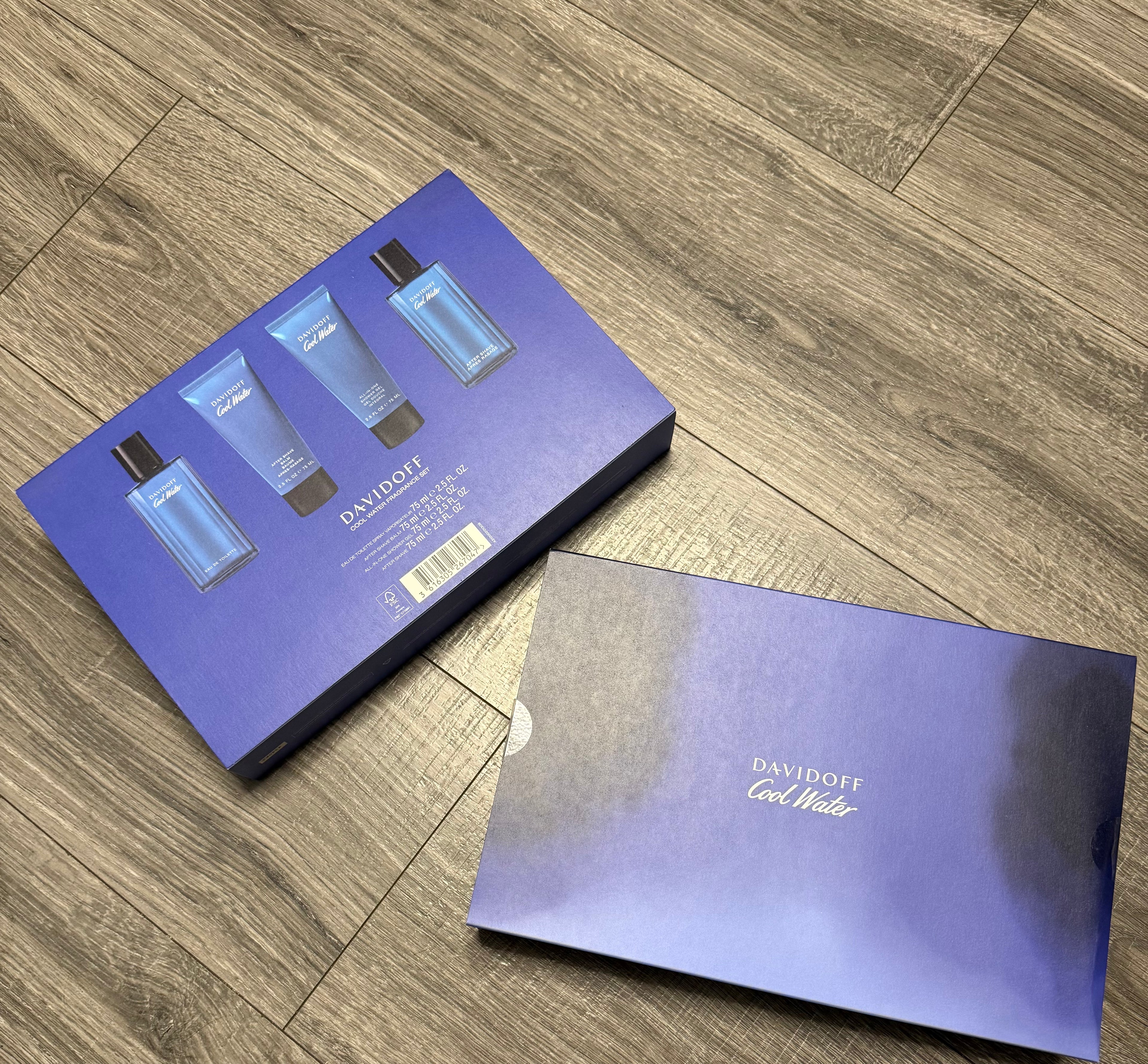 Set de regalo Cool Water Eau de Toilette 75 ml / 2.5 fl. oz + Bálsamo para después del afeitado 2.5 oz + Gel de ducha 2.5 oz + Eau de Toilette 75 ml para hombre de Davidoff